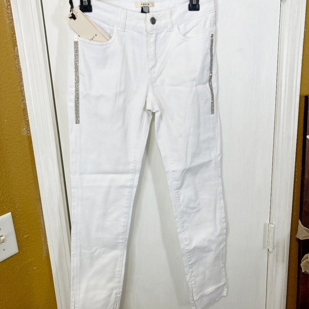 Toy G. women's IT 40 rhinestone crystal embellish raw hem slim taper jeans 27x27